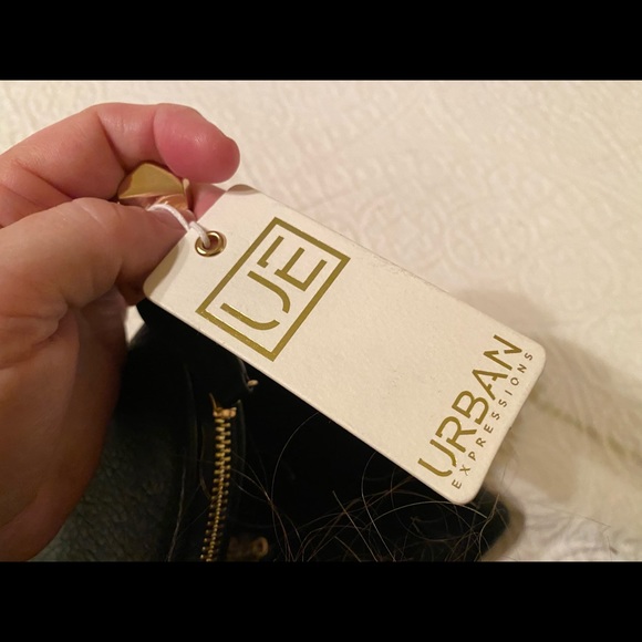 NWT Urban Designs Vegan Leather Handbag! - Picture 2 of 7
